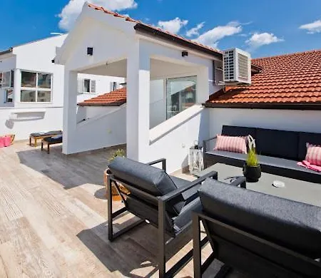 布巴罗公寓 * 赫瓦尔